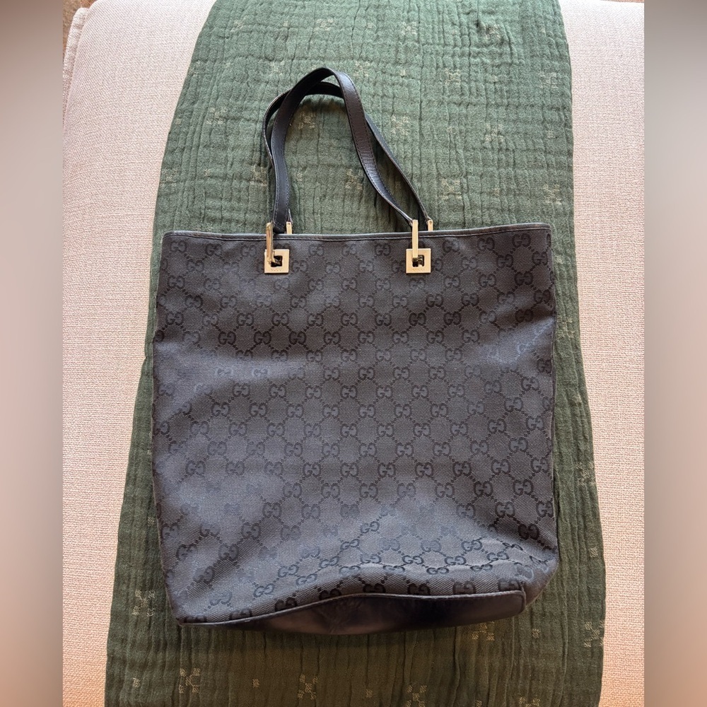 Gucci Black GG Canvas Tote with Silver -Tone Details 007